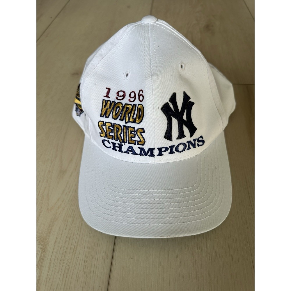 Vintage New York Yankees 1996 World Series Champions Hat Adjustable Cap White